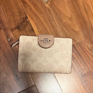 Coach Light Brown Signature Wallet